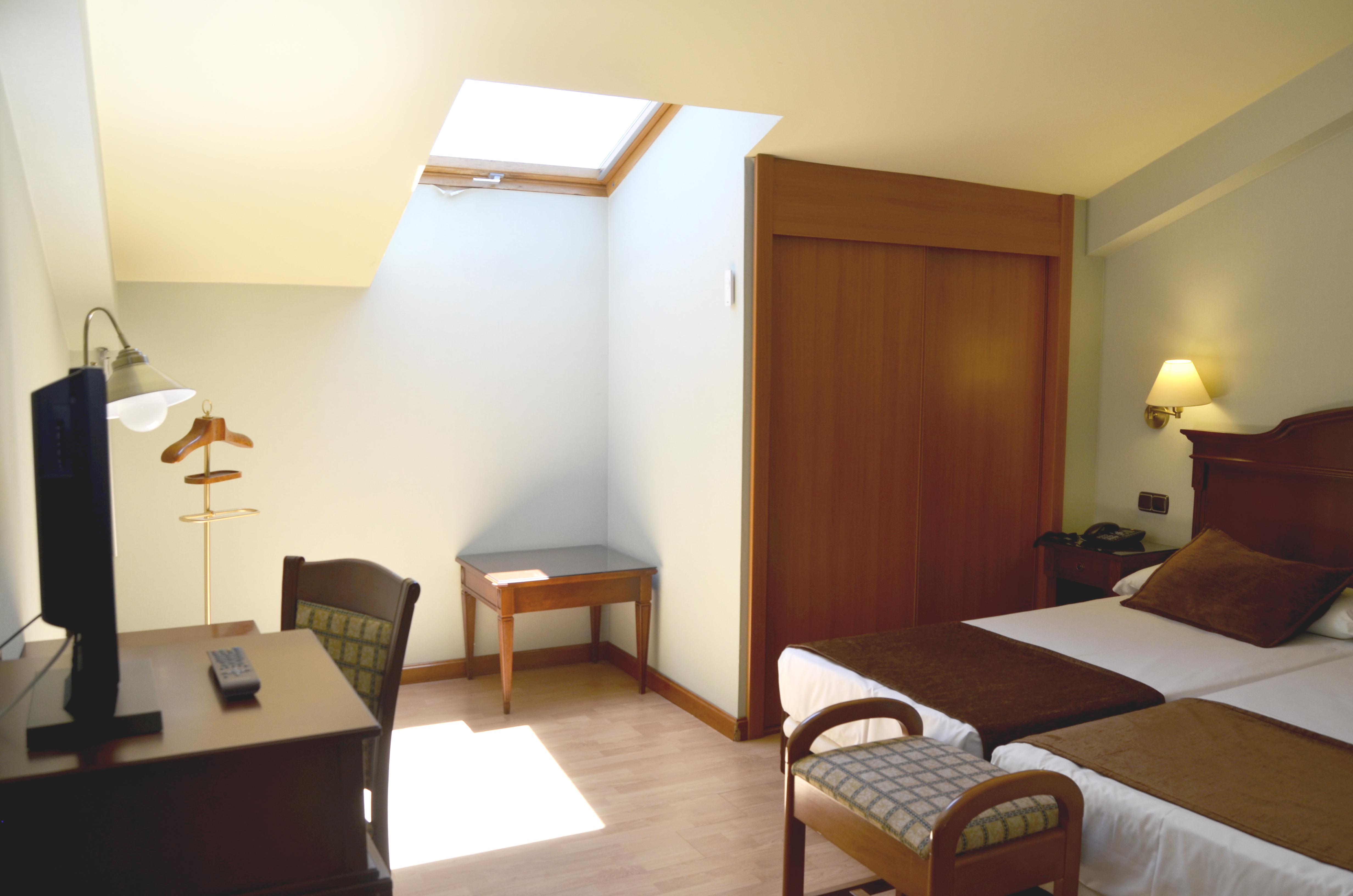 Hotel Lasa Sport Valladolid Zewnętrze zdjęcie