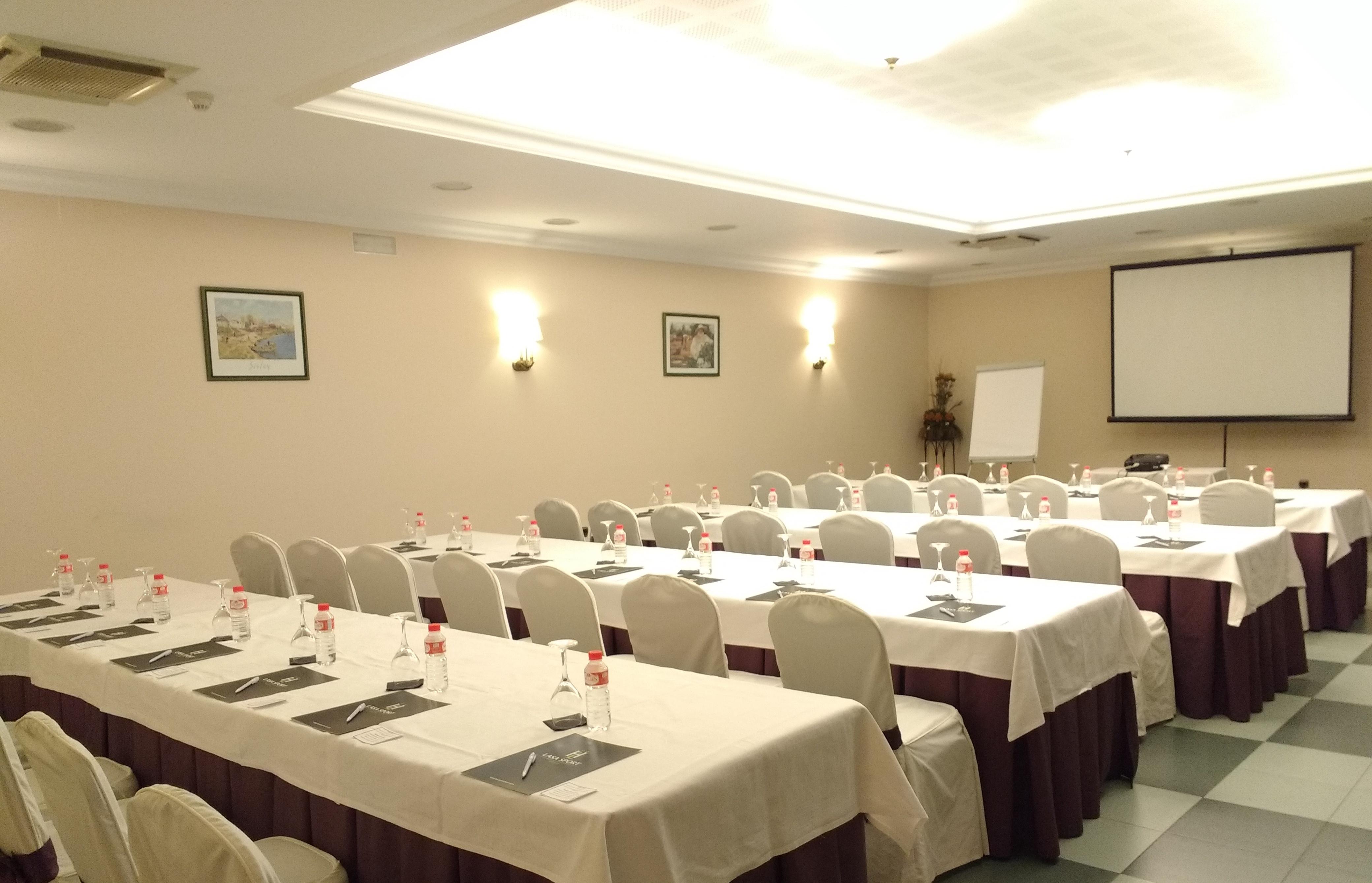 Hotel Lasa Sport Valladolid Zewnętrze zdjęcie