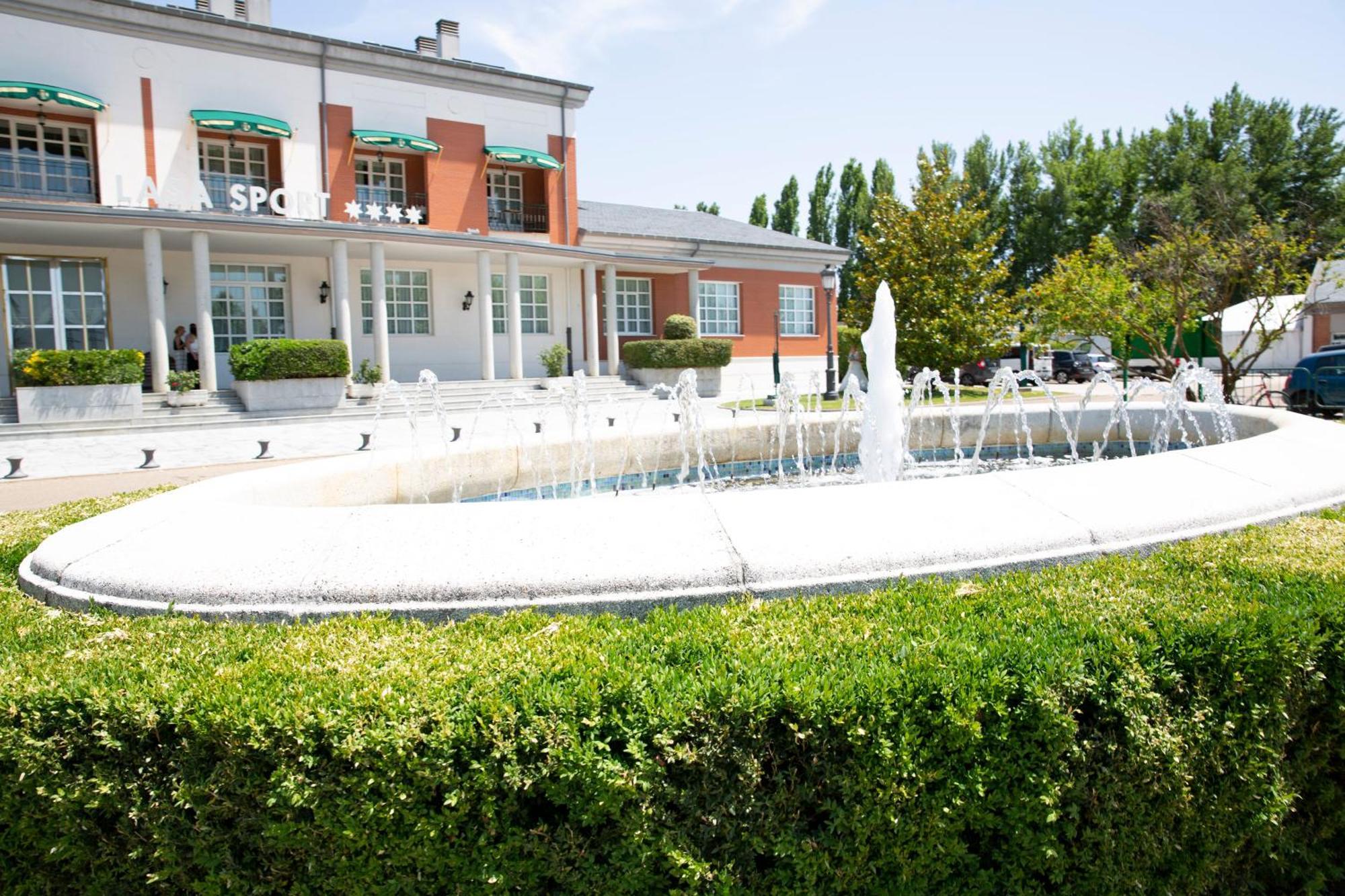 Hotel Lasa Sport Valladolid Zewnętrze zdjęcie
